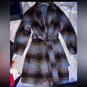 Tahari women’s wool blend coat